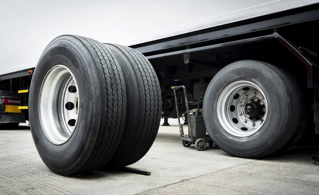 semi truck tires